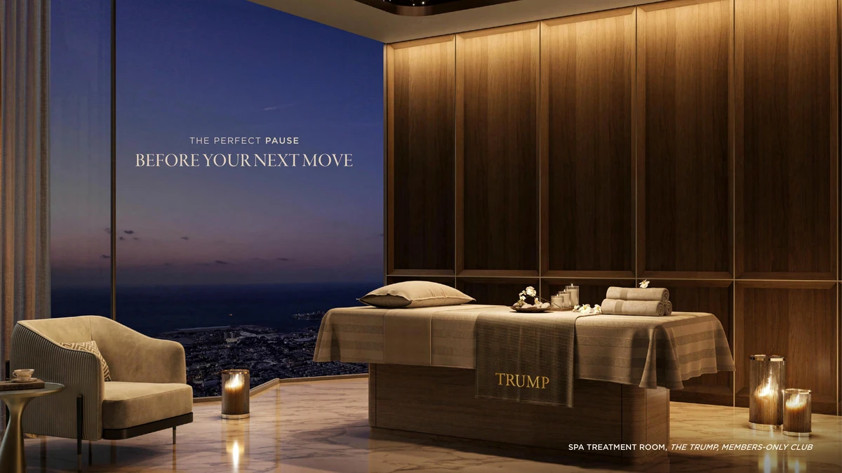 Trump International Hotel &amp; Tower